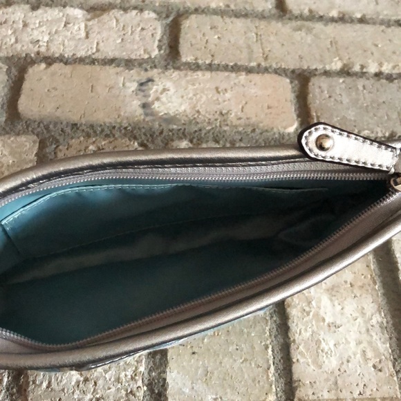 Coach Wristlet - Picture 4 of 4